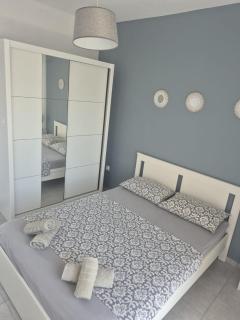 Blue Sky Apartments - 5