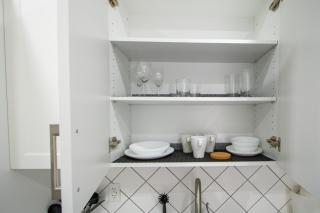Cozy Downtown London 1BR Gem - 4