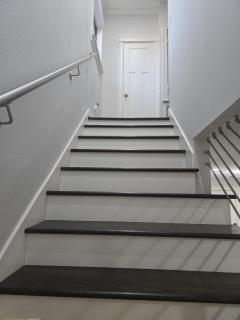 Modern Gated 3BR Home - 6 mi to NRG - 7