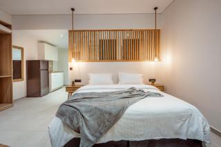 Mr & Mrs Grey Luxury Suites with Private Pools-Laganas - 2