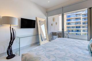 Spectacular Vista Vela Condos - near major attractions, AC & balcony grill - 5