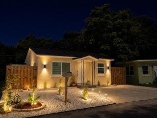 Newly Renovated Coastal Oasis by Madeira Beach - 9