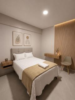Centrica Suite Hotel - 9