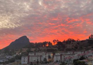 City Penthouse with Table Mountain views & hot tub - 8