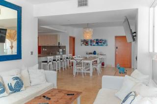 Beachfront Luxury Condo PGA Ocean View 4BR - 4
