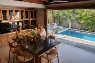 Island Getaway Villa - 8