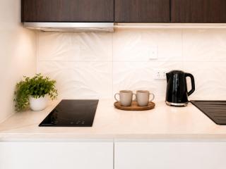 Brand New Studio Retreat in Perth - 7