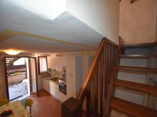 Apartment in village of Viggiona, Lake Maggiore - 8