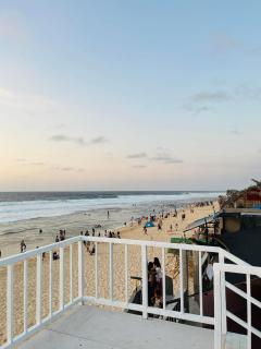 R-M Beach Resort - 1