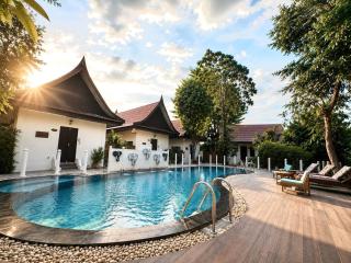 Pludhaya Resort & Spa - 1