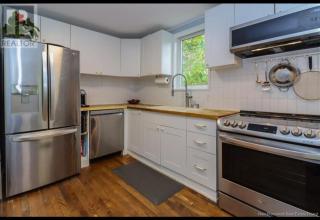 Central, Dog Friendly, Parking - 2