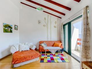 Alluring Apartment by the Sea - 2