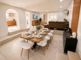 5BR Villa Aruba with Pool Sleeps 10 Family Friends - 3
