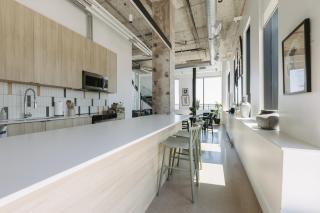 Rooftop Hot Tub | 2BD Penthouse DT | Harbour Views - 5