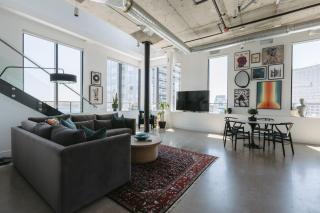 Downtown Halifax Penthouse Loft with Harbour Views and Private Rooftop Hot Tub - 9