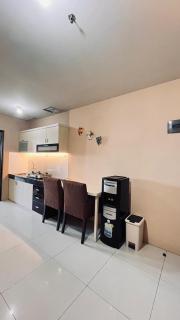 Mall connected cosmo mansions thamrin city mall best option best location one bedroom stylish furniture flat with balcony economical perfect vocational apartment super comfortable - 6