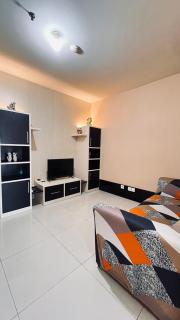 Mall connected cosmo mansions thamrin city mall best option best location one bedroom stylish furniture flat with balcony economical perfect vocational apartment super comfortable - 5