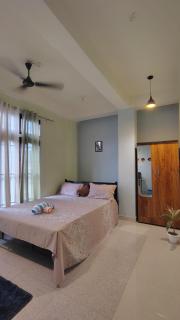 Maya Royal Inn - 1