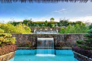 Country Garden Phoenix Hotel Xianning - 1