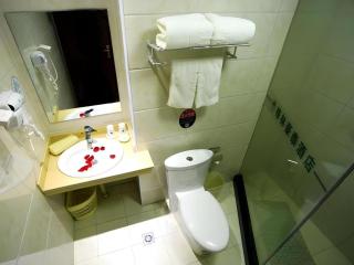 GreenTree Inn Shandong Yuncheng Ximen Street Songjiang Kung Fu School Business Hotel - 8