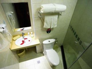 GreenTree Inn Shandong Yuncheng Ximen Street Songjiang Kung Fu School Business Hotel - 3
