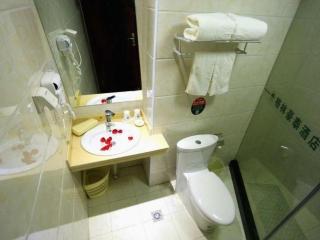 GreenTree Inn Shandong Yuncheng Ximen Street Songjiang Kung Fu School Business Hotel - 2