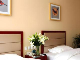 GreenTree Inn Shandong Yuncheng Ximen Street Songjiang Kung Fu School Business Hotel - 1