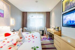 Lavande Hotel Wuhan Jianghan Road Subway Station - 3