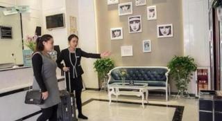 Xana Lite Guangzhou Shixi Metro Station - 2