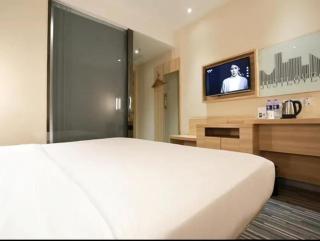City Comfort Inn Wuhan Zhongnan Hospital Shuiguohu Metro Station - 2