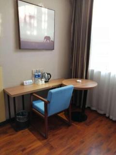 JTOUR Inn Wuhan Changfeng Avenue Garden Expo - 7