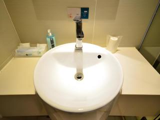 City Comfort Inn Wuhan Dream Times Meiyuan Community Metro Station - 2