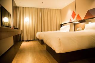 Borrman Hotel Huanggang Wuxue Yuhu Road - 2