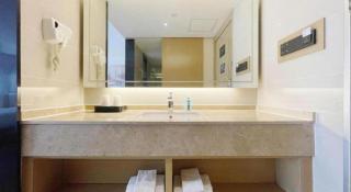City Comfort Inn Wuzhou High-speed Railway Station Canghai Lake Park - 2