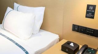 City Comfort Inn Wuzhou High-speed Railway Station Canghai Lake Park - 1