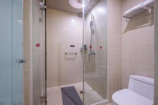 Jinjiang Inn Select Heze Wanxiang Plaza Guiling Road - 1