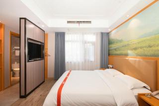 Shell Hotel Changzhou North Railway Station Global Harbor Metro Station - 1