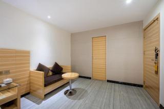 JTOUR Inn Zhanjiang Poly Yuandian Plaza - 4