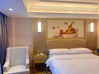 Vienna Hotel Guangxi Zhongshan Central Plaza West High-Speed Railway Station - 5