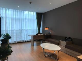 GreenTree Alliance Hotel Chongqing Fortune Plaza Xingfu Square Guangdianyuan Light Rail Station - 1
