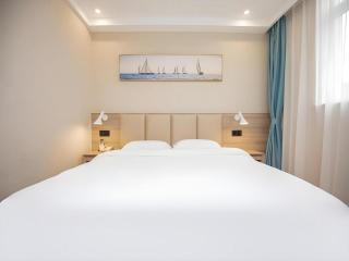 Green Tree Inn Nanjing Xinjiekou Wangfu Avenue - 1