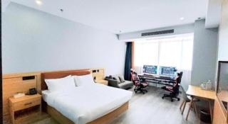Borrman Hotel Jiangyin Zhouzhuang - 9