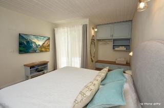 Peleg's Dream House - 7