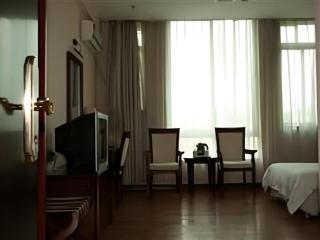 Yidun Hotel Foshan Luocun - 3