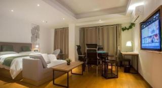 GreenTree Inn Express Hainan Haikou Haixiu Zhong Road - 1