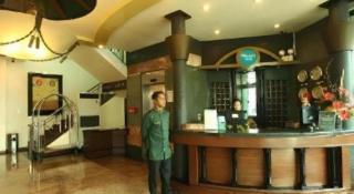 People's Hotel - 2