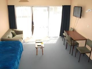 Oxford Court Motel - 4