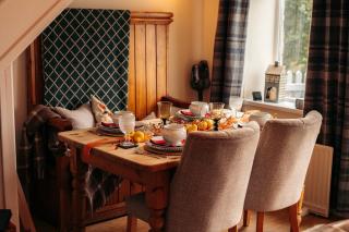 4 Walkers Cottage - Cosy, dog friendly with private unique BBQ hut! - 4