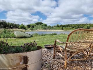 Exclusive house with private pool and private lake - 8