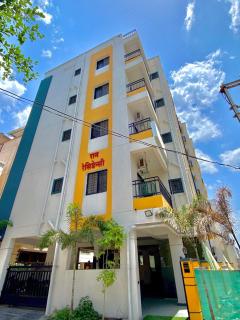 Joy Suites and Hostel - 9
